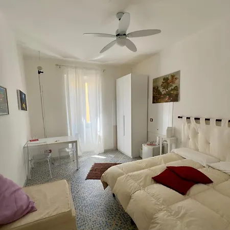 Giulia 3* Vernazza